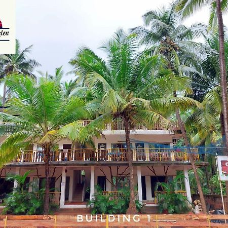 Coconut Garden Beach House Mālvan Buitenkant foto